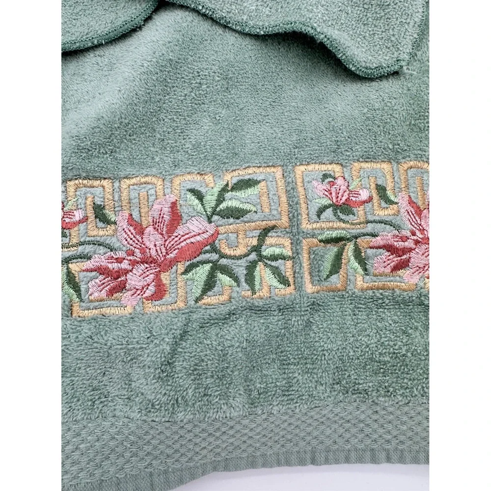 Avanti Towel Set Bathroom Floral Embroidered Sage Green 5‎ Piece vintage